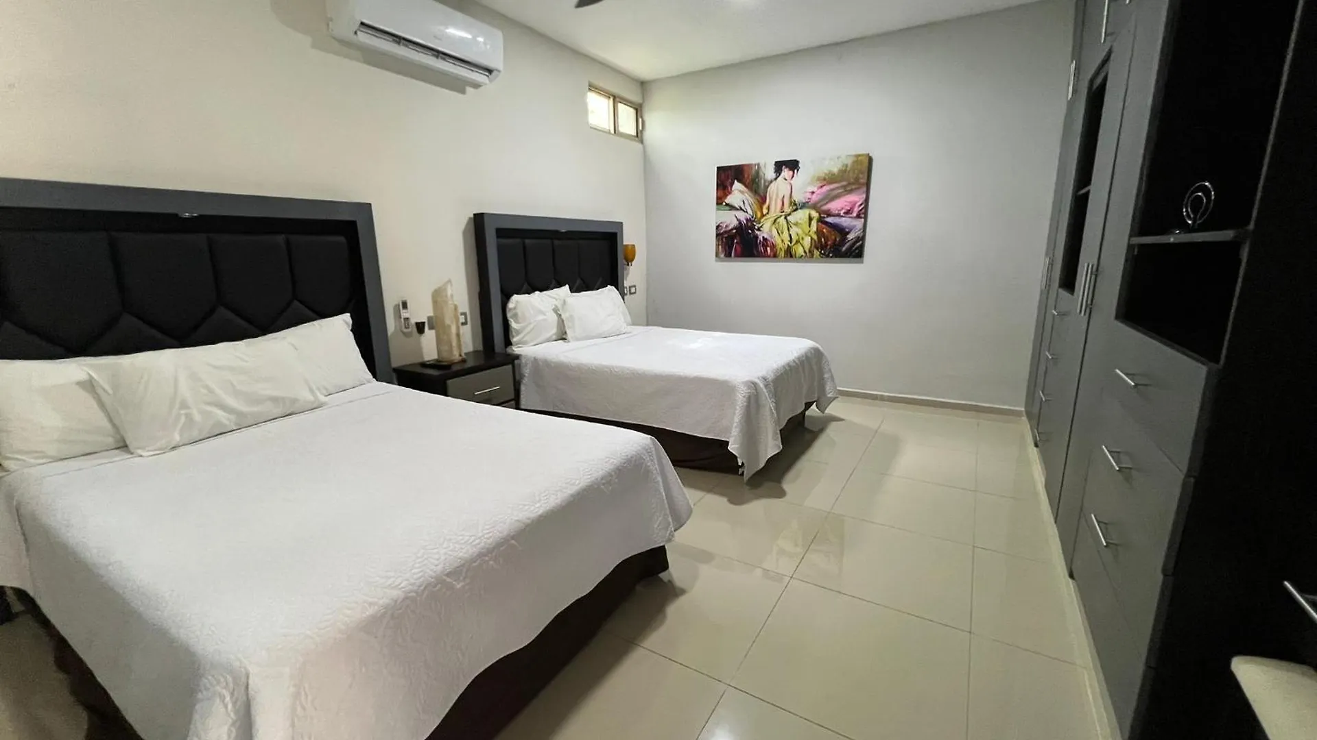 Villas Paraiso Merida 0*,